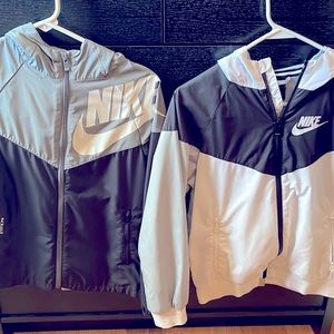 2 Youth Medium Boys Nike Windbreakers